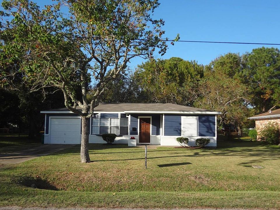1st image of 1710 Oleander Dr