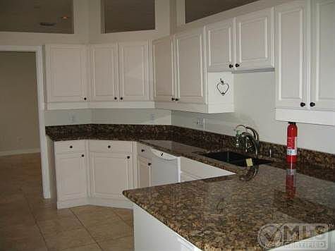 4th image of 9414 Poinciana Ct