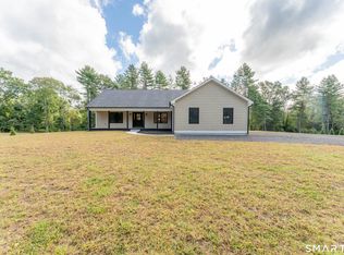 83 Grand View Ter, Brooklyn, CT 06234