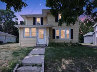 115 N Chatham St, Janesville, WI 53548