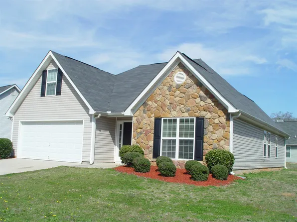 133 Vineyard Ridge Dr, Griffin, GA 30223