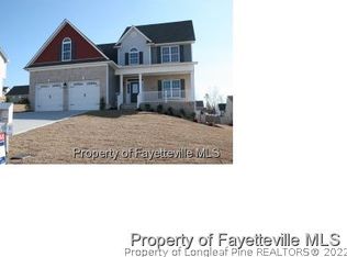 6033 Goldenrain Lt110jcn Dr, Fayetteville, NC 28314