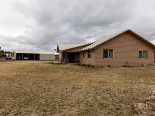 71899 Hines Logging Rd, Hines, OR 97738