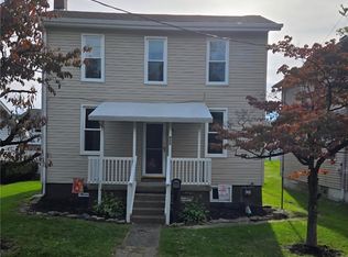 423 W 1st Ave, Derry, PA 15627