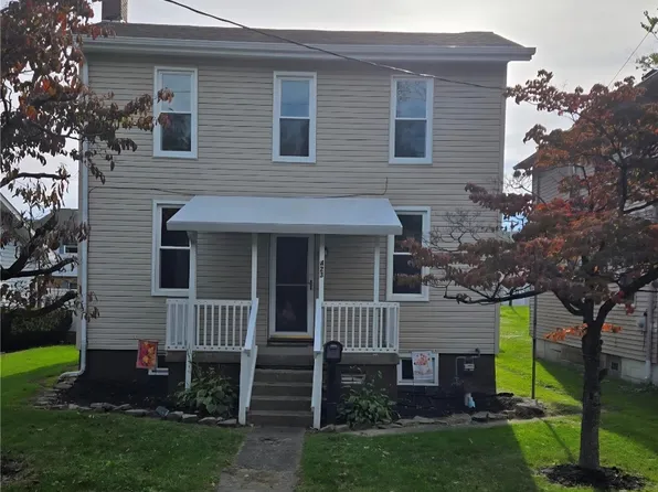 423 W 1st Ave, Derry, PA 15627