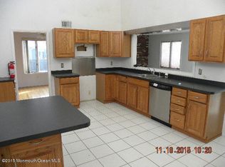 338 Crystal Dr, Brick, NJ 08723