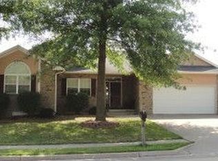 3807 S Blue Cedar Ln, Columbia, MO 65203