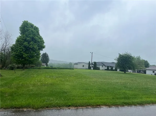 S 4th St, Byesville, OH 43723