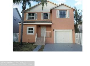 10211 NW 5th St, Pembroke Pines, FL 33026