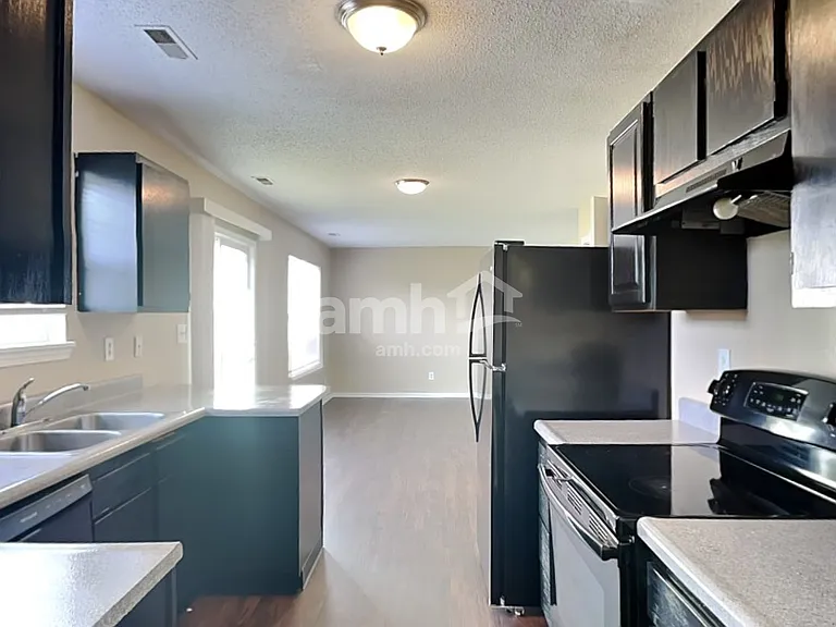 7650 Scatter Woods Ln — Photo 4