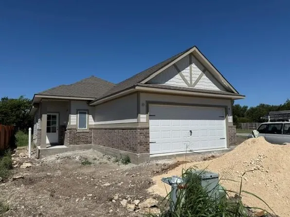 500 Gene Ray Ave, Bertram, TX 78605