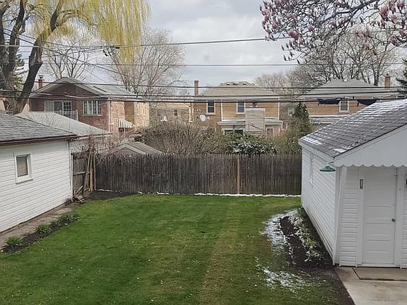 2nd image of 2039 N 76th Ave