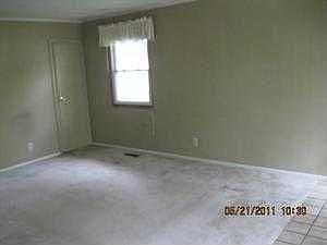 3rd image of 738 Houston Dr