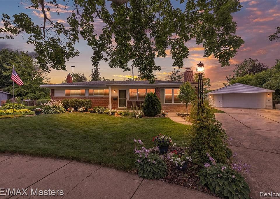 1st image of 29172 Magnolia Ct