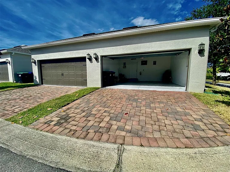 12802 Strode Ln — Photo 16