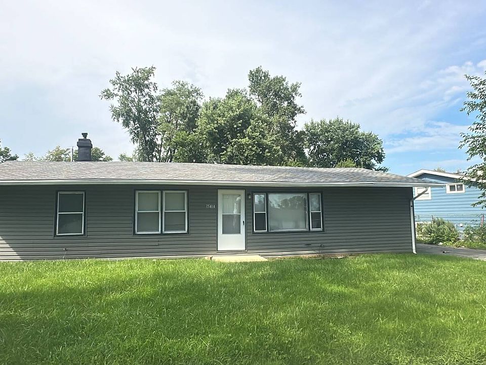 1st image of 15404 Maple Ln