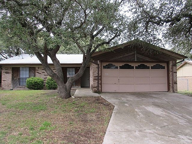 1st image of 1412 Janet Ln