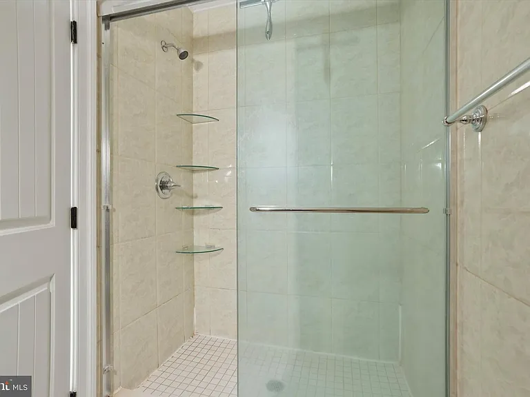 738 S 11th St #3F — Photo 10