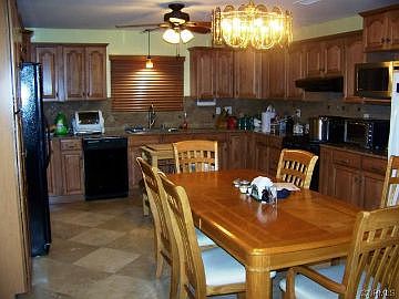 3rd image of 28984 Portsmouth Dr