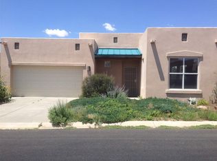 3 Spirit Run Pl, Santa Fe, NM 87508