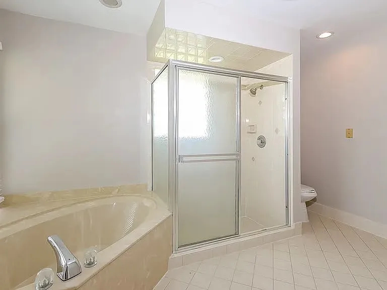 116 Waterway Rd — Photo 4