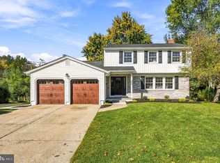 313 Brandywine Dr, Marlton, NJ 08053