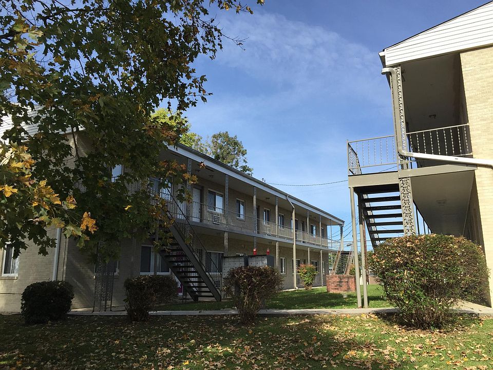 212 W Moore St APT A7, Tullahoma, TN 37388 | Zillow