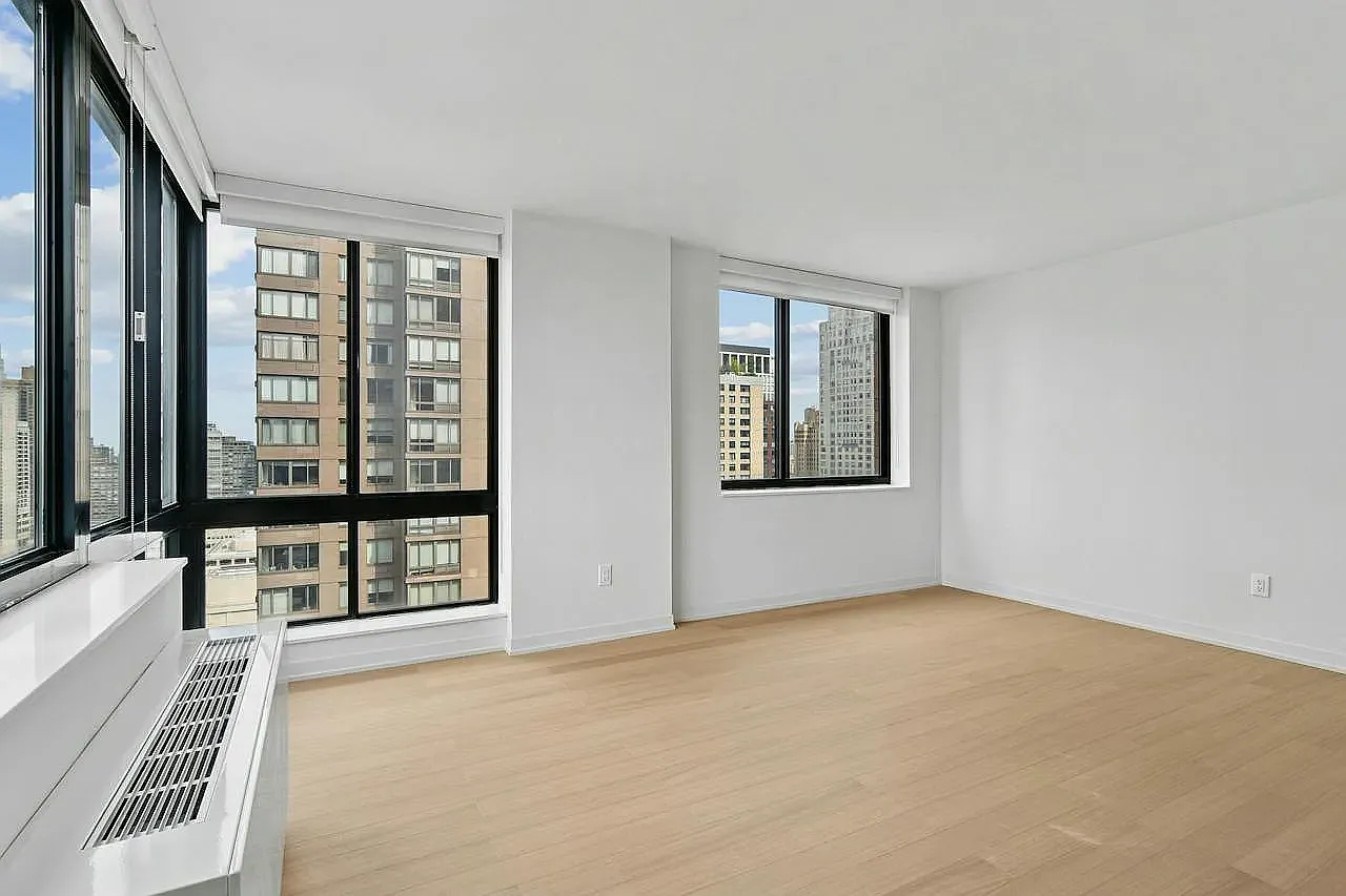 One Columbus Place — Photo 3