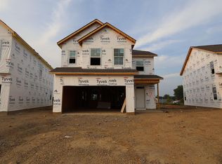 1013 Dawsons Dr, Hebron, OH 43025