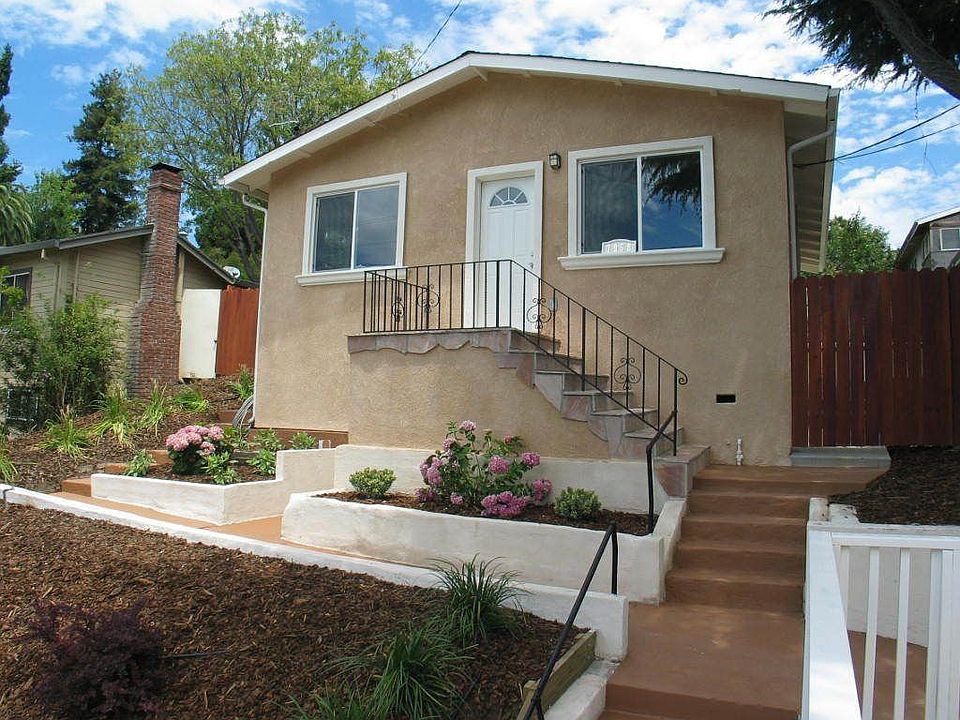 1st image of 7958 Hillmont Dr