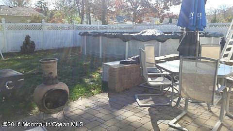 2nd image of 621 Longboat Ave