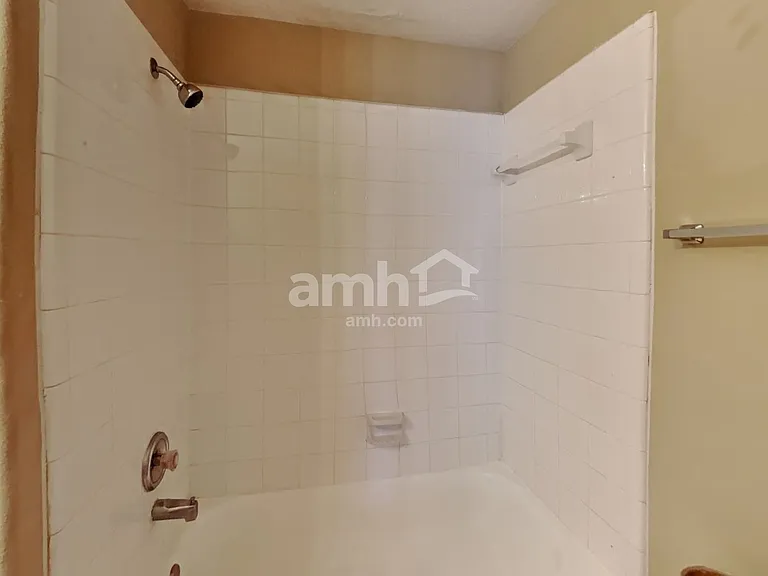 1827 Pinewood Court Dr — Photo 16