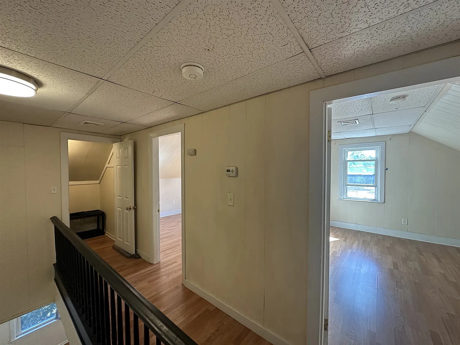 4 bed, 1444 sqft, $4,800 — Photo 3