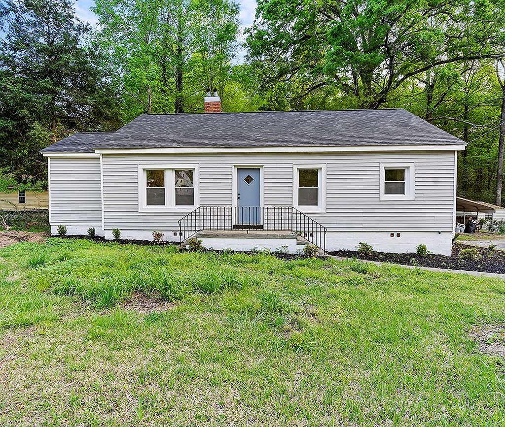 709 Cokesbury St, Greenwood, SC 29649 Zillow