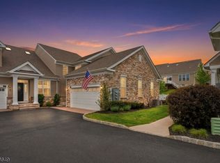 8 Van Cleef Dr, Whitehouse Station, NJ 08889