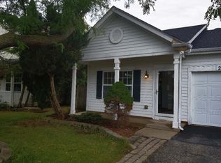 2516 Warm Springs Ln, Naperville, IL