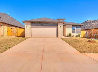 11709 SW 47th St, Mustang, OK 73064