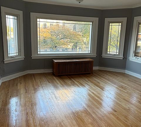 4th image of 7834 S Jeffery Blvd APT 2