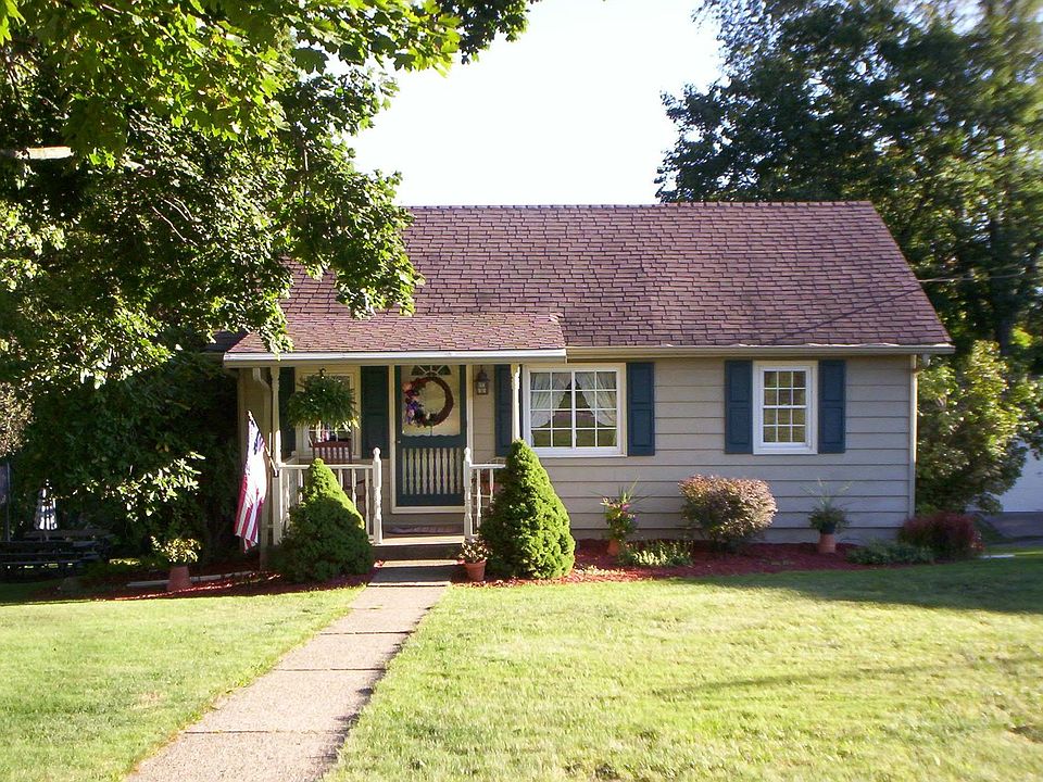 1st image of 106 Hindman Ln