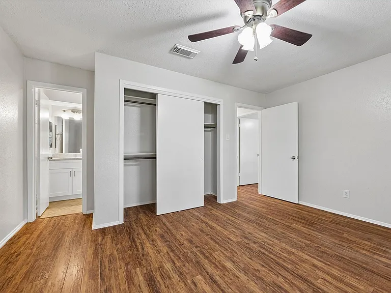 17134 Barcelona Dr — Photo 16