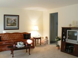637 Balboa Ct, Schaumburg, IL 60193