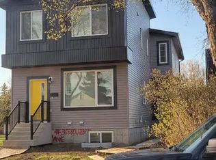 10838 73rd Ave NW #1A, Edmonton, AB T6E1C7