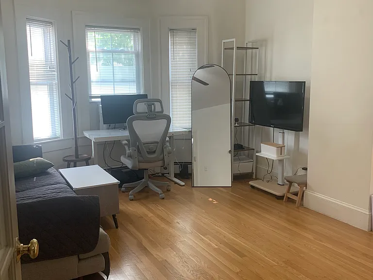 15 Harding St #1 — Photo 9