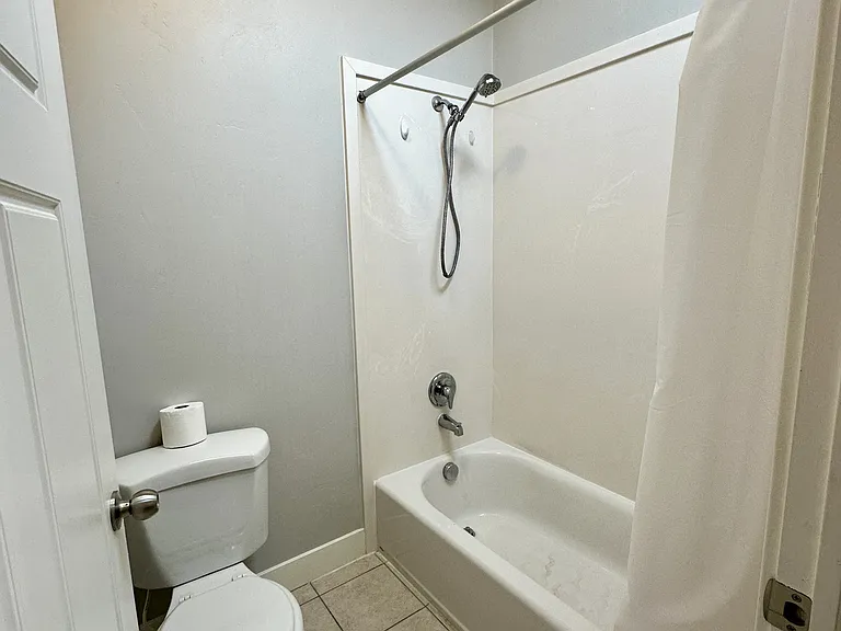 7942 S 5095 W — Photo 11