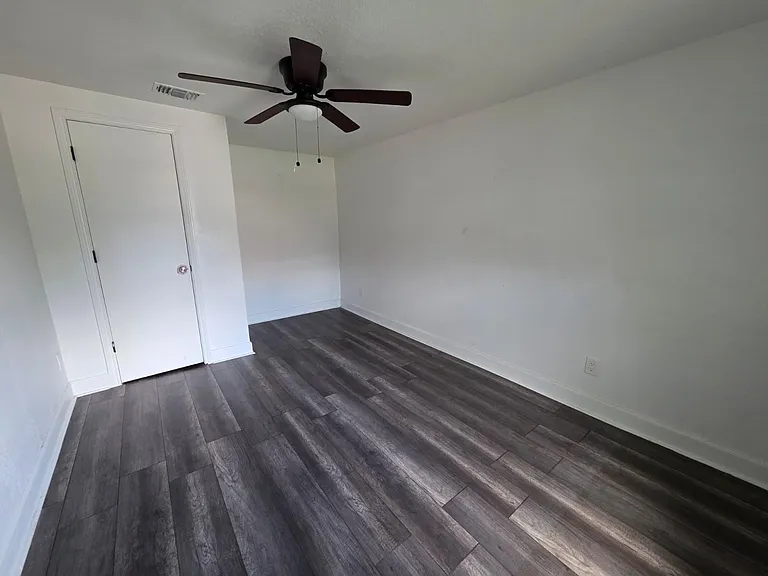 10015 Porto Rico Rd — Photo 8