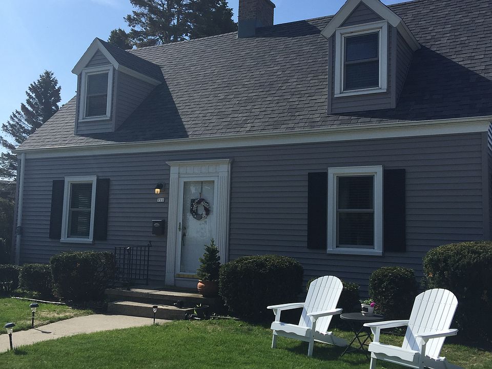 2nd image of 711 Flambeau St
