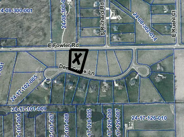 10258 Deer Creek Ln, Rochelle, IL 61068