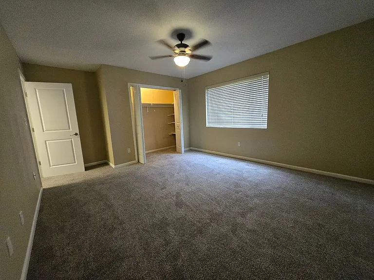 507 NW 39th Rd #106 — Photo 20
