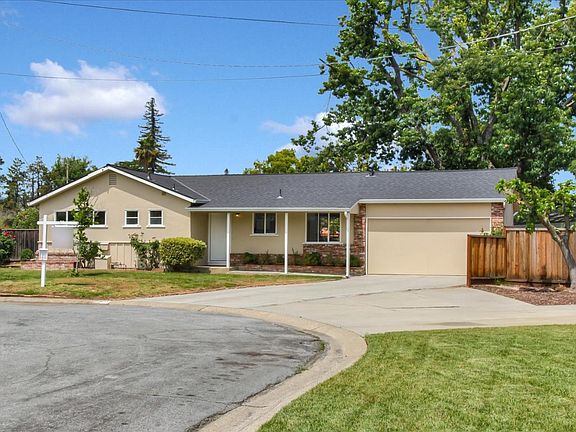 3rd image of 15073 Nadine Ct