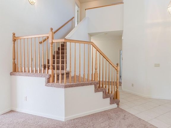 5th image of 3928 Garmisch Ct
